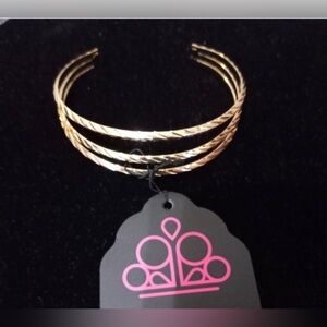 Paparazzi Twisted Gold Bracelet